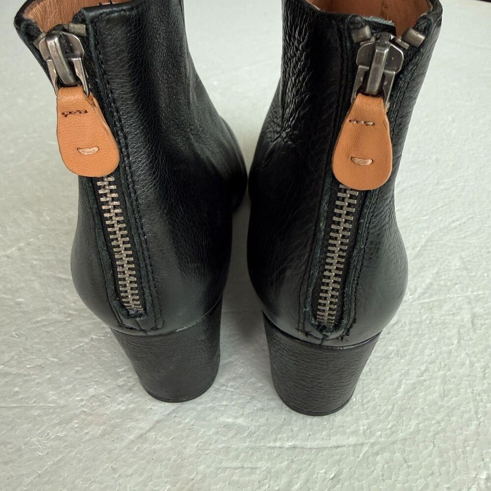 Size 9M - Gentle Souls Kenneth Cole Vicki Women's Black leather wedge booties - Picture 5 of 8